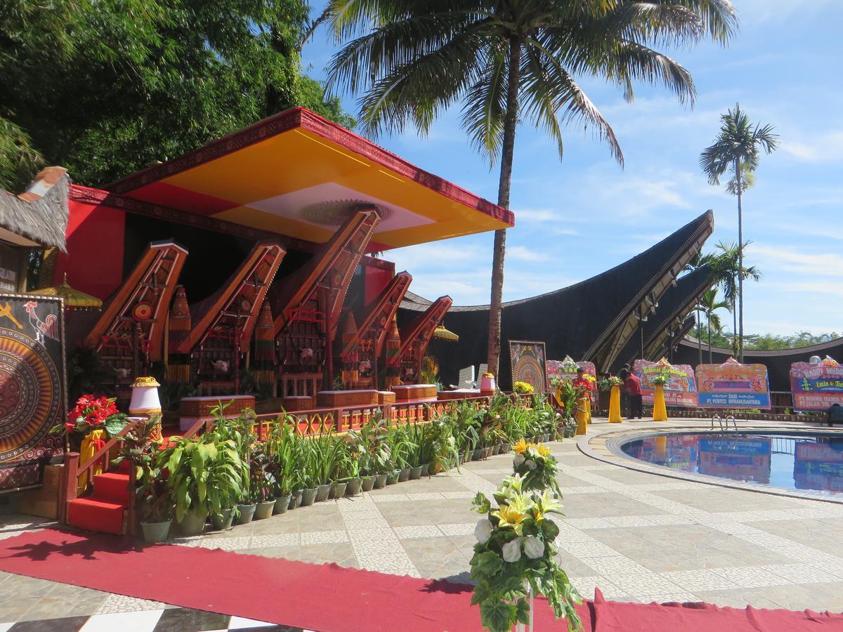 Toraja Heritage Hotel รานเตเปา ภายนอก รูปภาพ